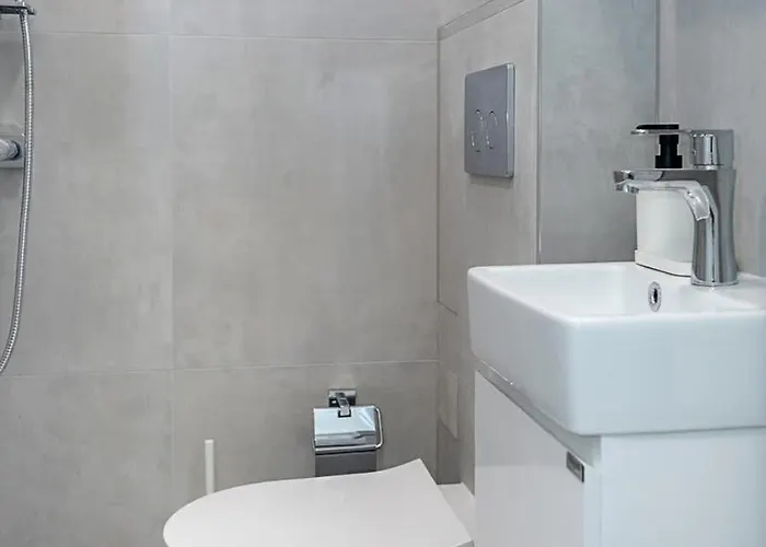 Stylish - Red Square Area - Location By Flat Mаnаger Апартаменты Варна