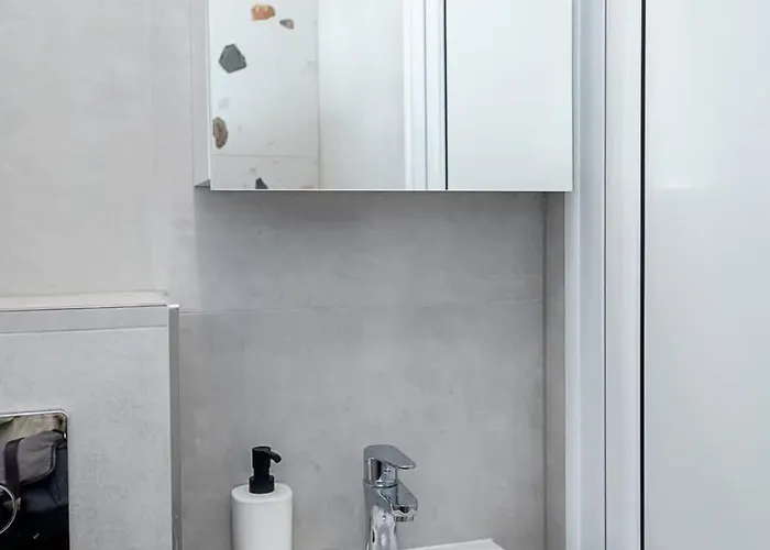 Stylish - Red Square Area - Location By Flat Mаnаger